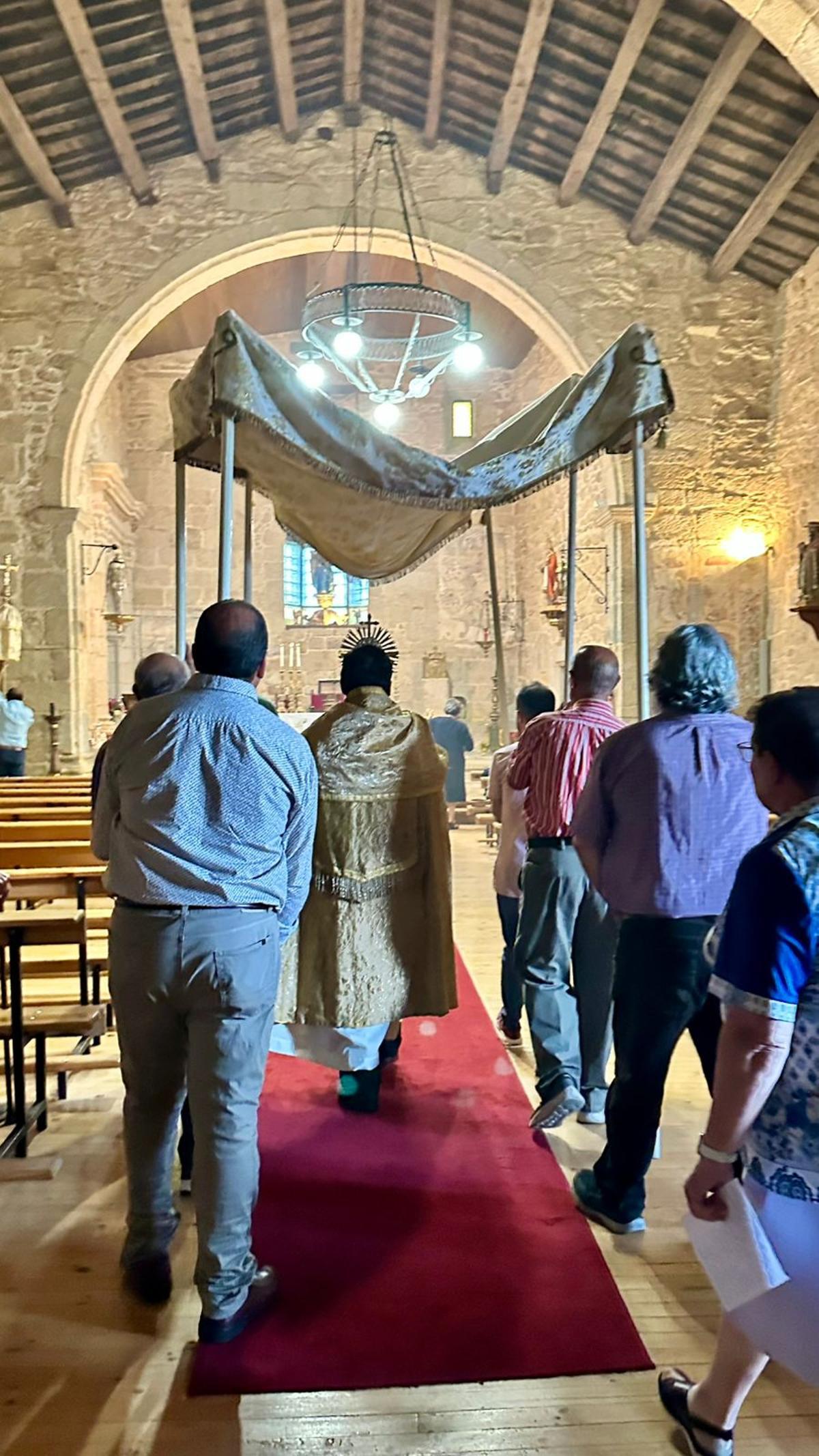 GALERÍA | El Corpus Christi impregna de devoción los pueblos de Zamora