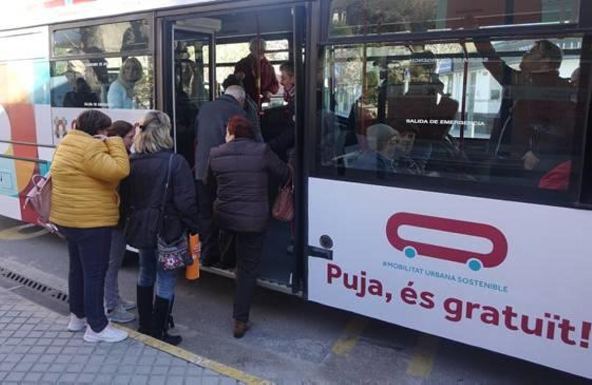 La gratuidad del autobús urbano de Ontinyent incrementa su utilización
