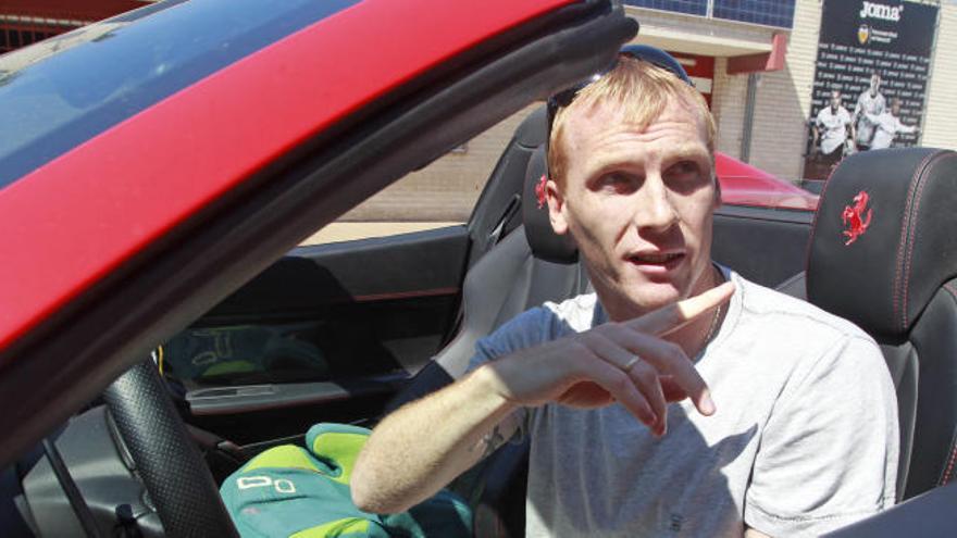 Jeremy Mathieu, entre Valencia CF y Barcelona