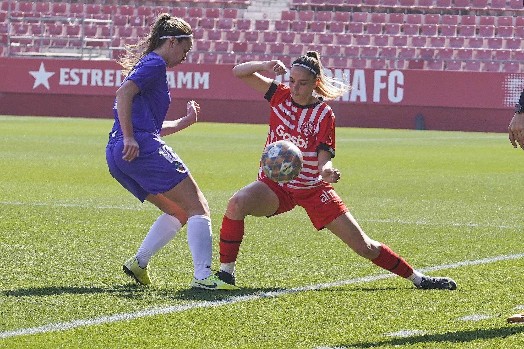 Totes les imatges del partit del Girona sènior femení a Montilivi contra el Sant Cugat (2-2)