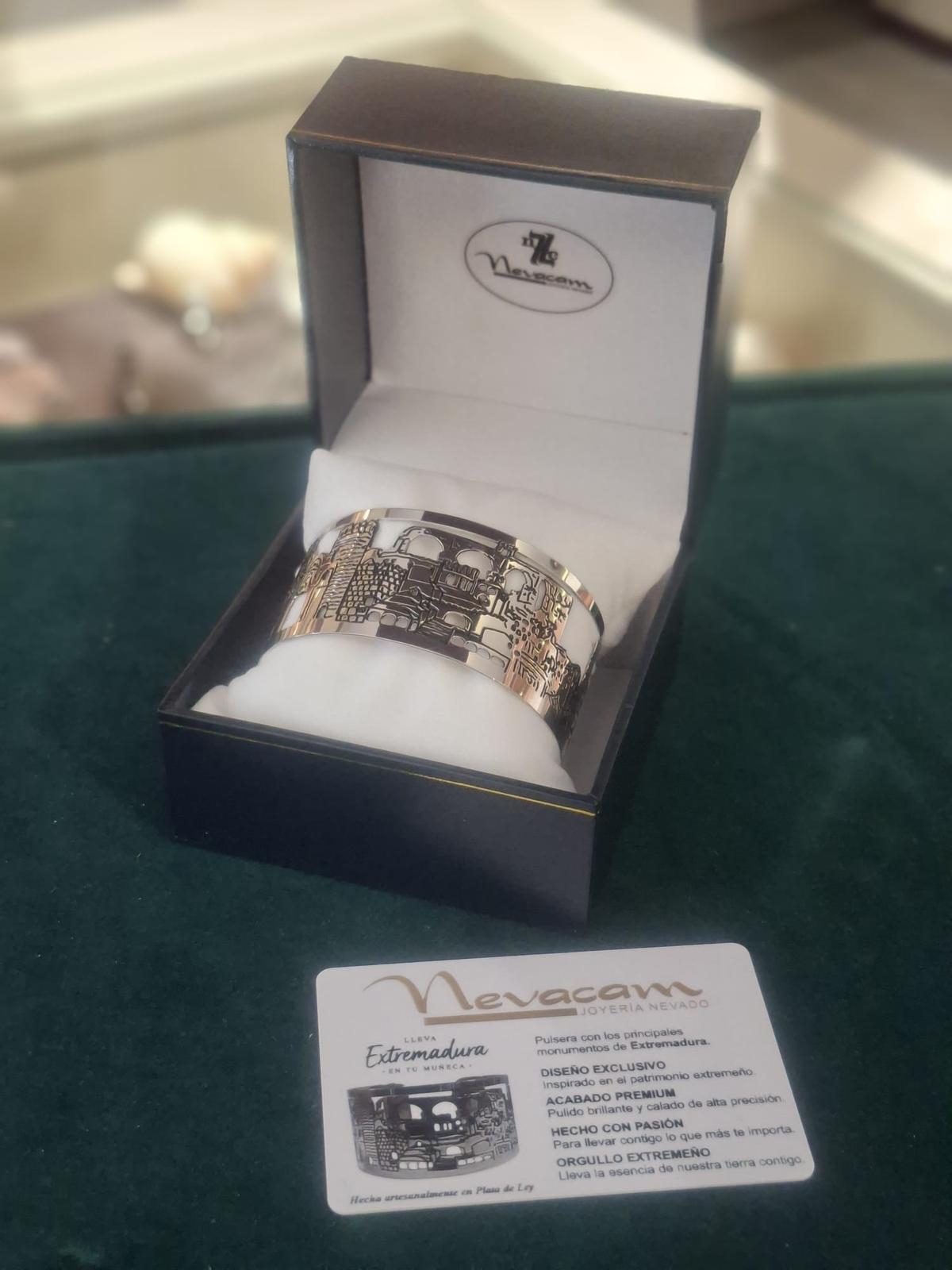 Pulseras sorteadas por Nevacam con sus certificado.
