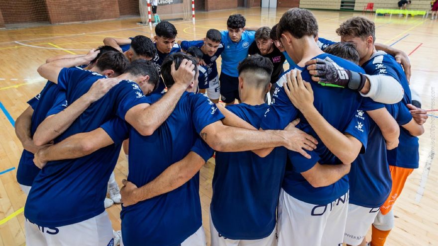 El Málaga Ciudad Redonda se despide del ascenso a Primera (2-3)