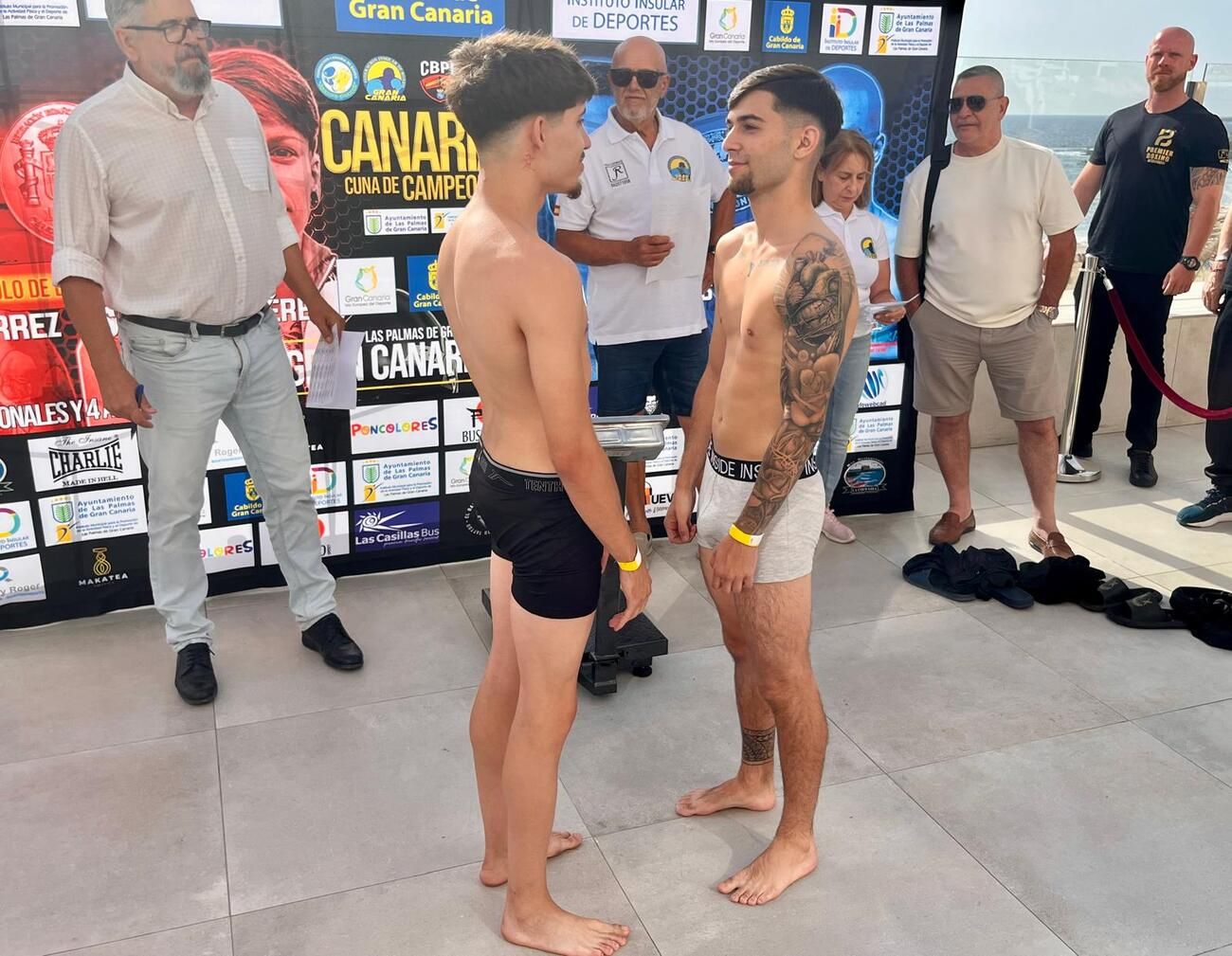Pesaje de púgiles para la velada de boxeo 'Canarias, Cuna de Campeones'