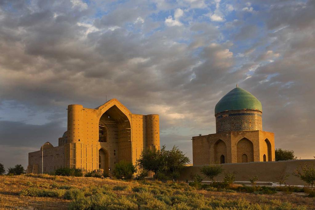 Mausoleo de Khoja Ahmad Yasavi.