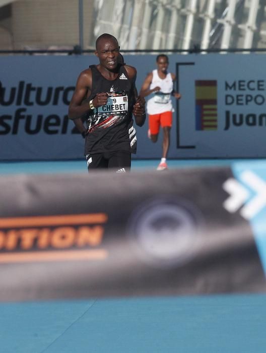 Maratón Valencia Trinidad Alfonso EDP Elite Edi