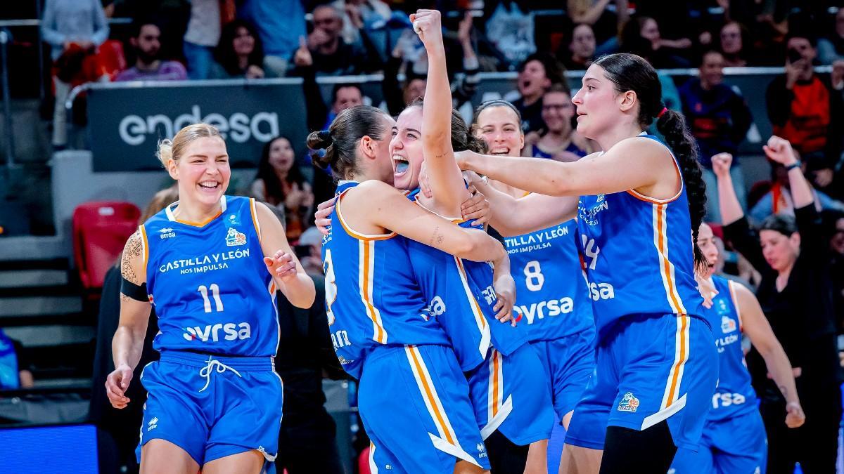 Iyana Martín anotó la canasta ganadora de Perfumerías Avenida