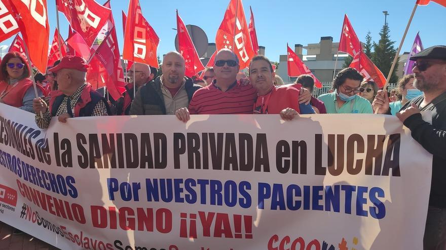 Unos 70.000 trabajadores de la sanidad privada denuncian condiciones muy precarias: &quot;Nadie se acuerda de nosotros&quot;