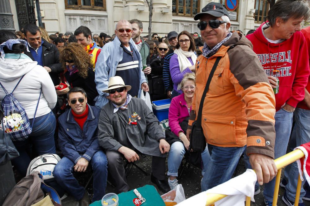 Búscate en la mascletà del 6 de marzo