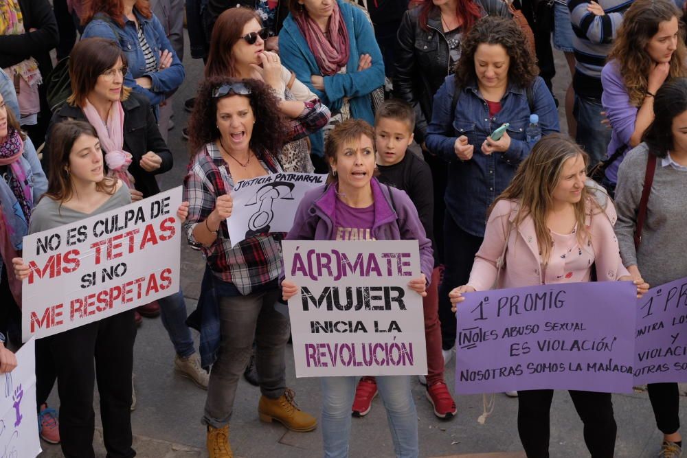 Manifestación en Elda en contra de la sentencia de 'La Manada'