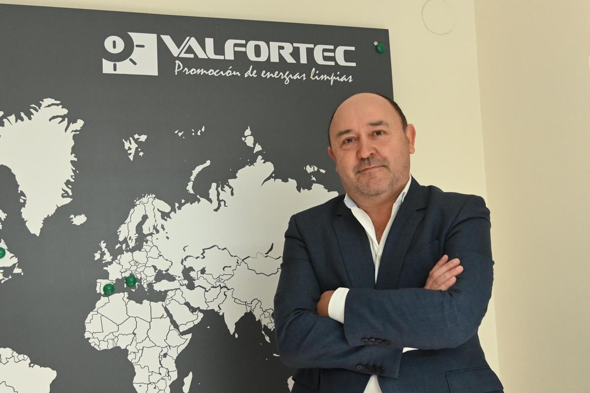 Fidel Roig, director general de Valfortec, en las instalaciones de la firma energética de Castellón.
