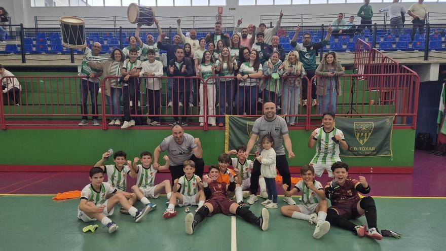 El milagro del Toxar de Fuente Tójar: el equipo de un pueblo de 650 habitantes conquista el Campeonato de Andalucía y sueña con España