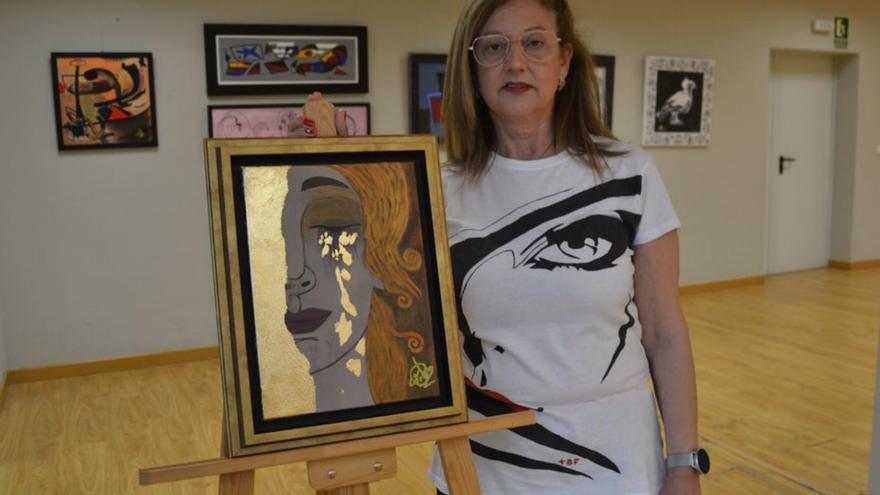 Teresa Blanco, la naviega que pinta para aliviar el dolor de la fibromialgia