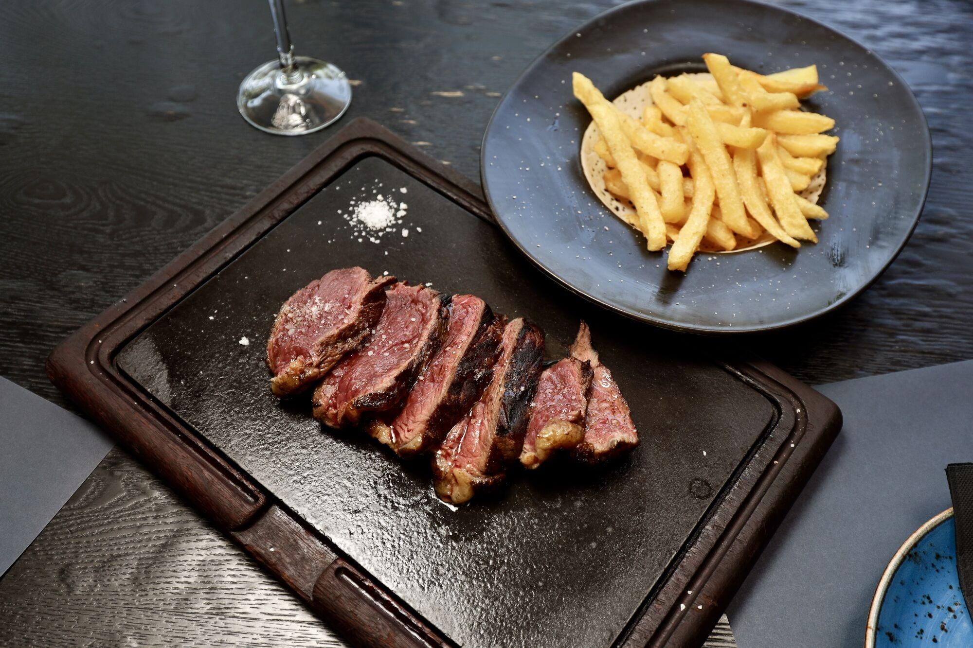 En imágenes | Tribu, el restaurante más selvático de Zaragoza