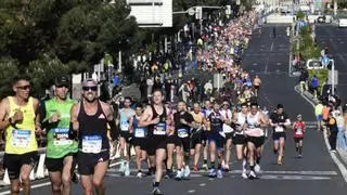 Tafa Dekeba y Naom Jebet ganan con autoridad en la maratón de Madrid