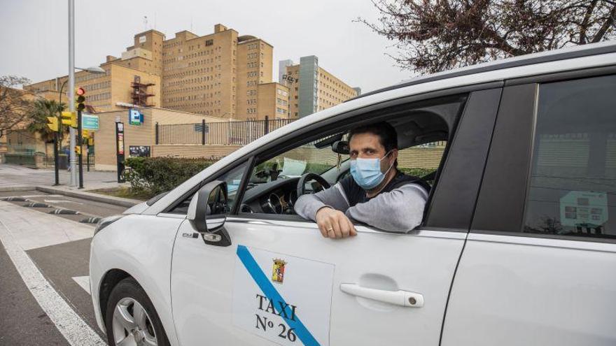 El servicio de traslado de pacientes con cáncer y a diálisis se mantiene