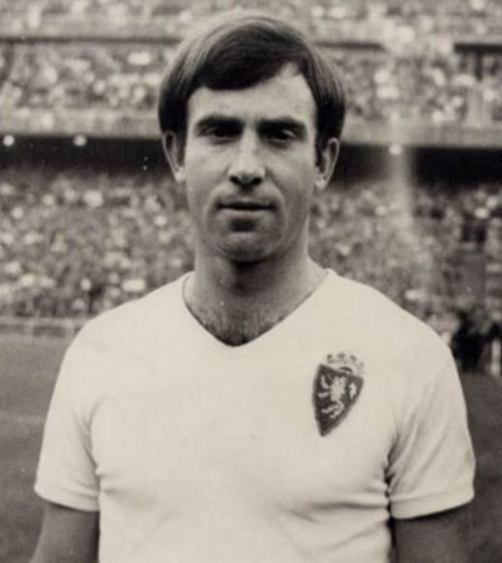 Carlos Lapetra, con la camiseta del Real Zaragoza. 