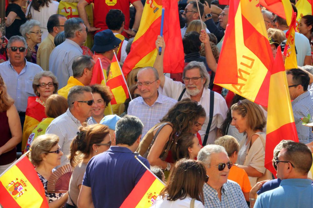 Cientos de malagueños protesta por el referéndum