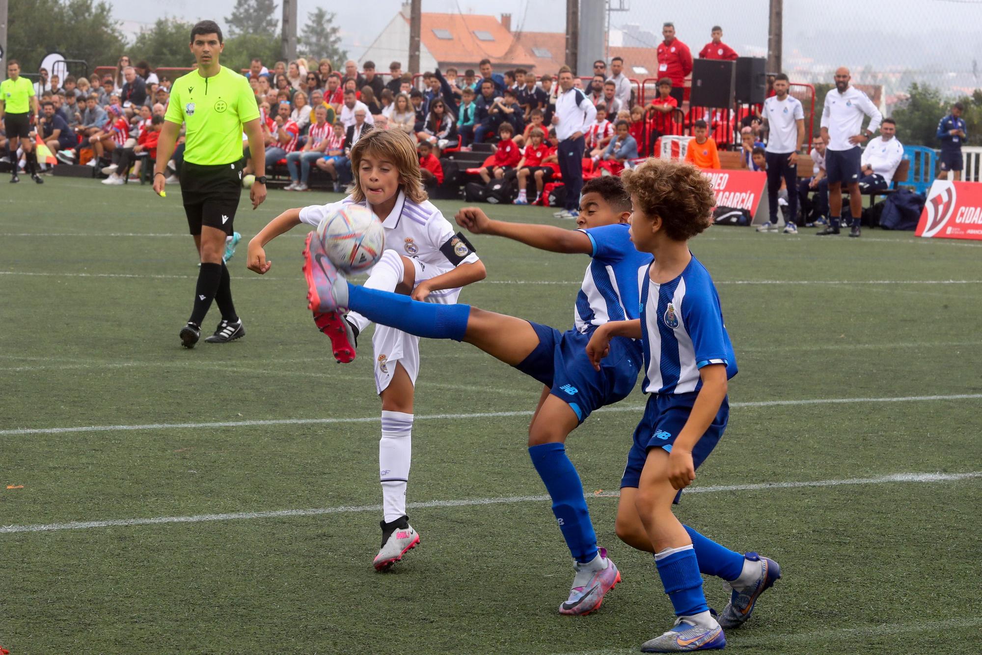 El Real Madrid suma a sus vitrinas el Torneo Cidade de Vilagarcía