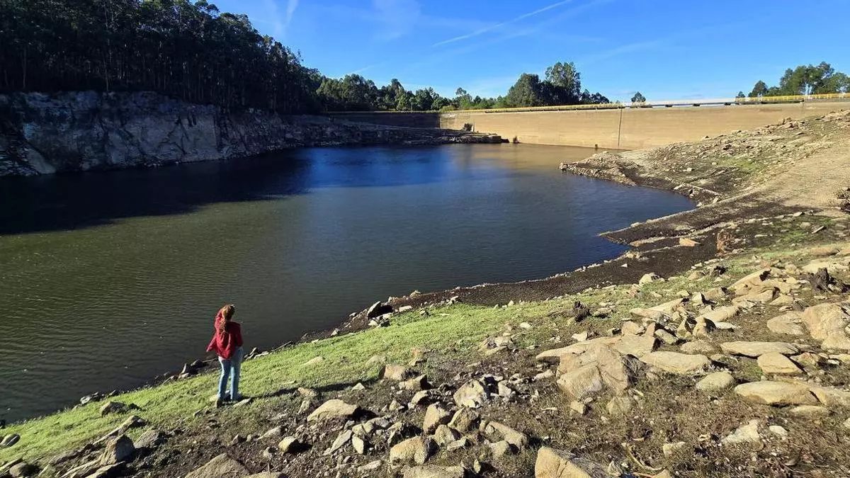 La Xunta declara la sequía prolongada en Galicia-Costa: 123 municipios están en alerta o prealerta por escasez de agua