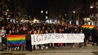 Las víctimas de homofobia en Catalunya se duplican en un año