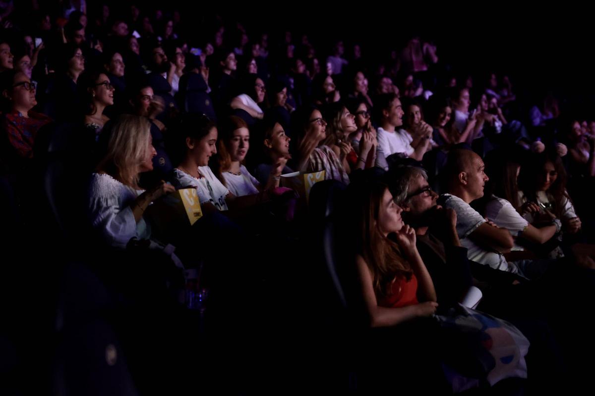 Ambiente del estreno del documental de Taylor Swift en Cinesa Diagonal