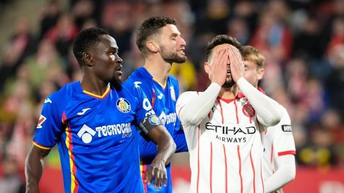 Alex Moreno Injury Update | Aston Villa News