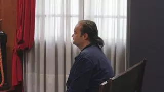 El acusado de estafar a una anciana de Ourense para lograr que cambiase su testamento a su favor vuelve a sentarse en el banquillo y mantiene su inocencia: «yo era su cuidador»