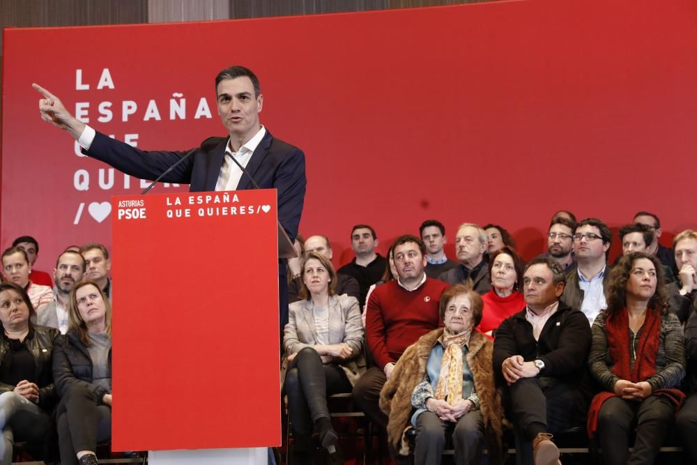 Mitín de Pedro Sánchez en Gijón