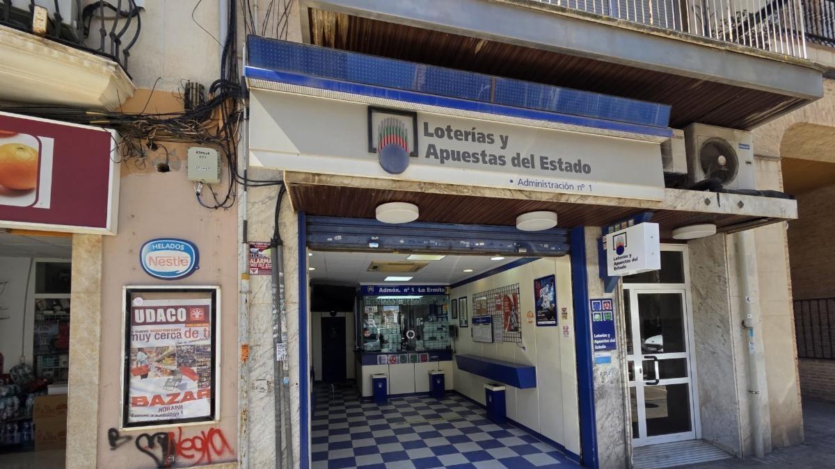 Torrent reparte casi 10 millones del primer premio de la Lotería Nacional