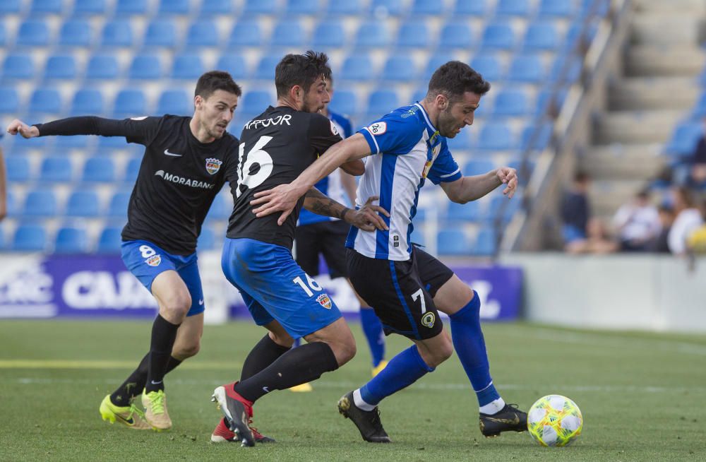 Los blanquiazules desperdician la oportunidad de huir del descenso y no pasan del empate ante un Andorra con uno menos desde el 52'