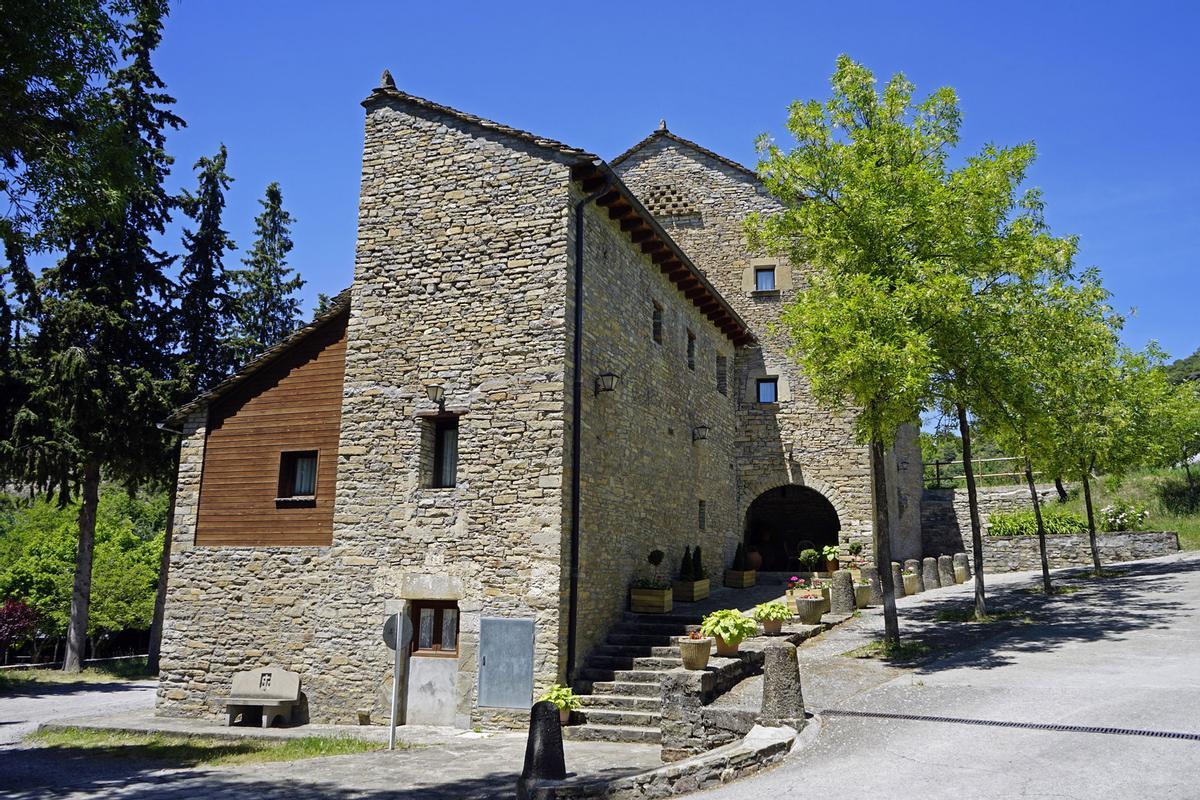 Un pueblo recuperado como centro vacional.