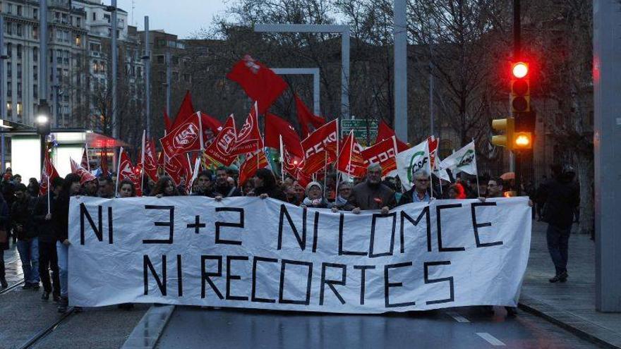 Los estudiantes protestan contra el &quot;gran recorte&quot; de Wert en la universidad