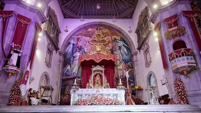 Misa en la Basílica de Candelaria