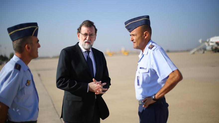 Rajoy en la base de Torrejó de Ardoz rumbo a Galicia // TW