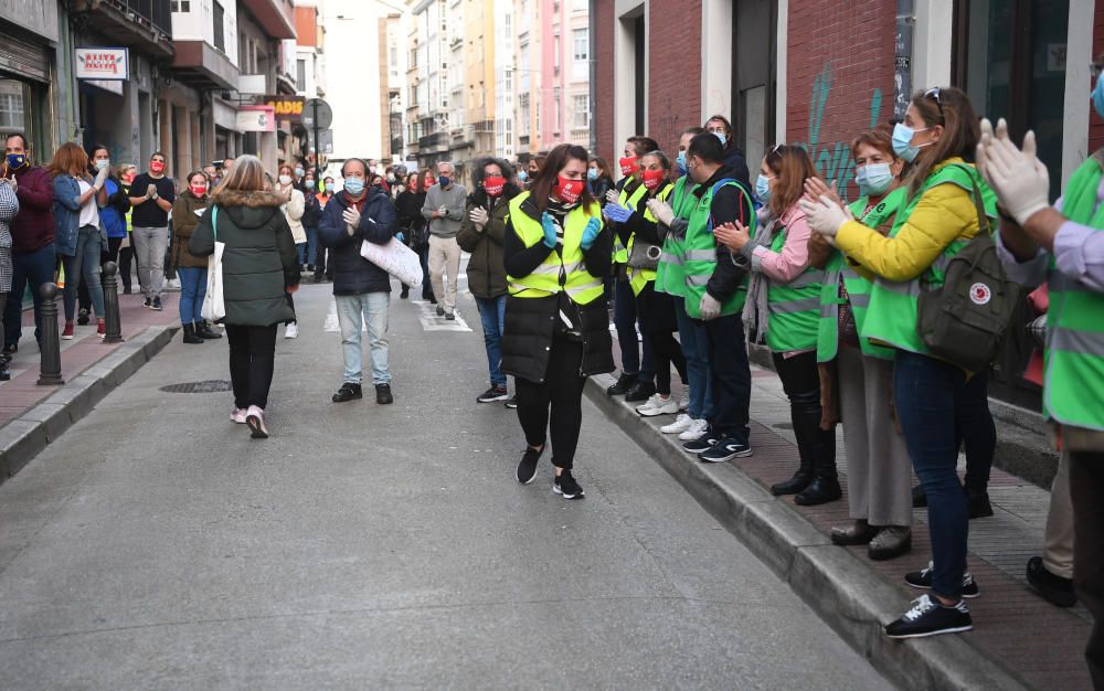 Cadena de hosteleros y vecinos desde María Pita a la Cocina Económica