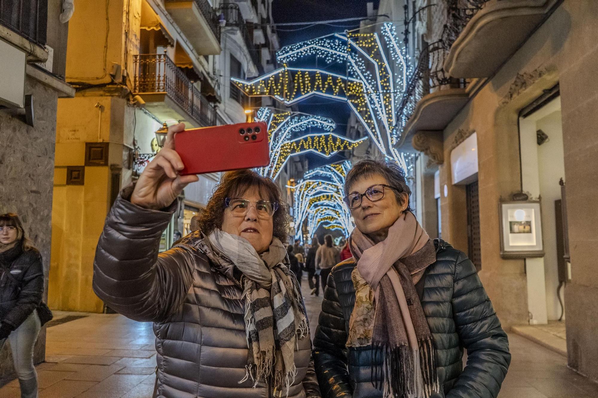 L'encesa de llums de Nadal de Manresa, en imatges