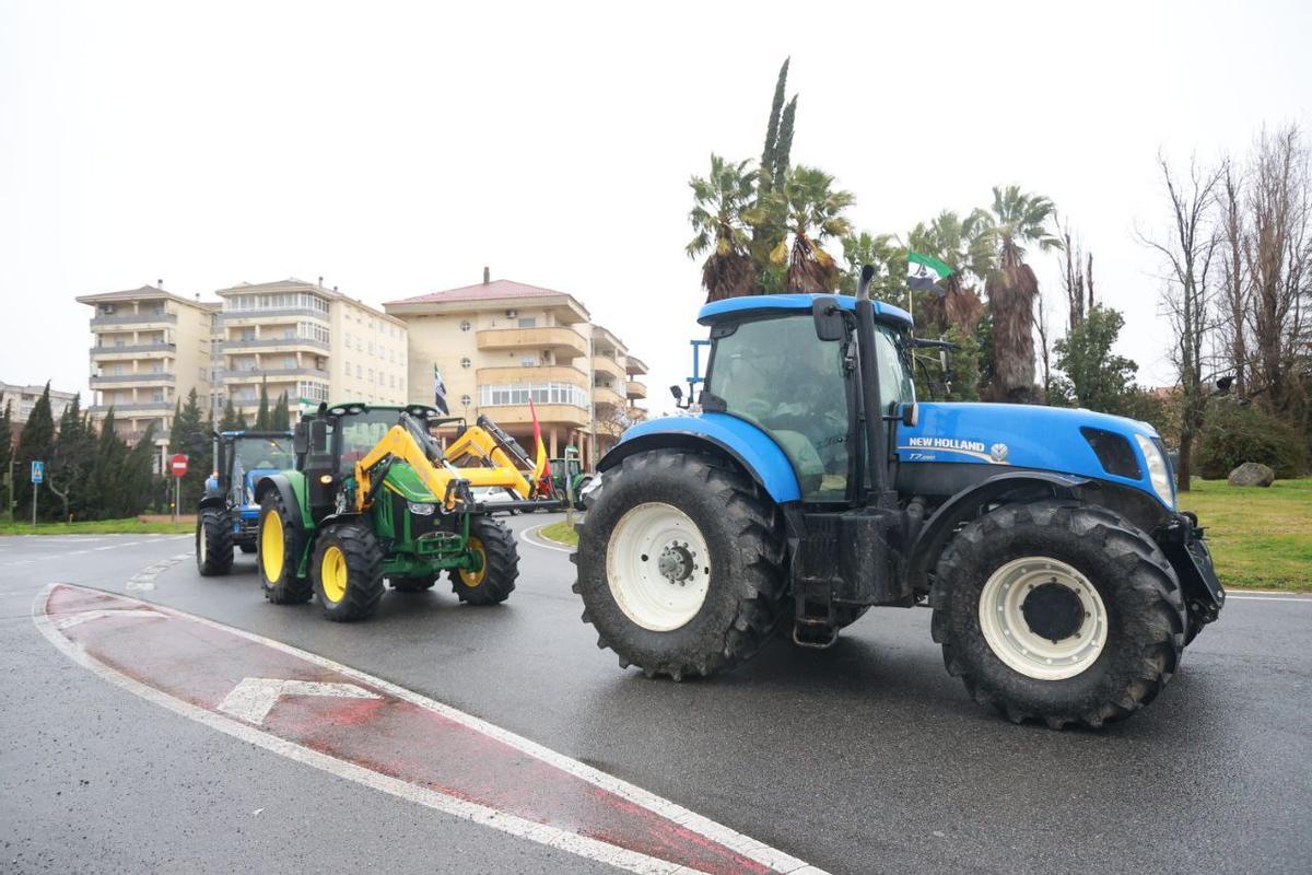 Fotogalería | Imágenes de la tractorada en Cáceres, este miércoles