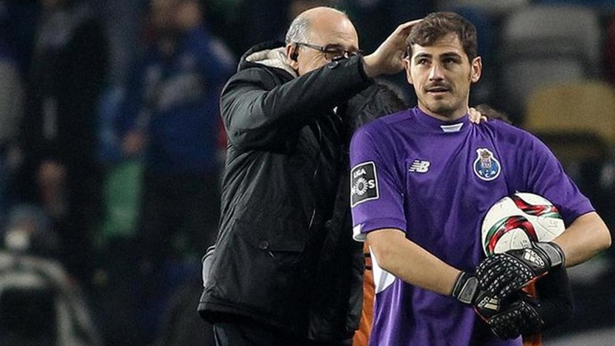 Casillas podría adelantar un año su salida del Porto