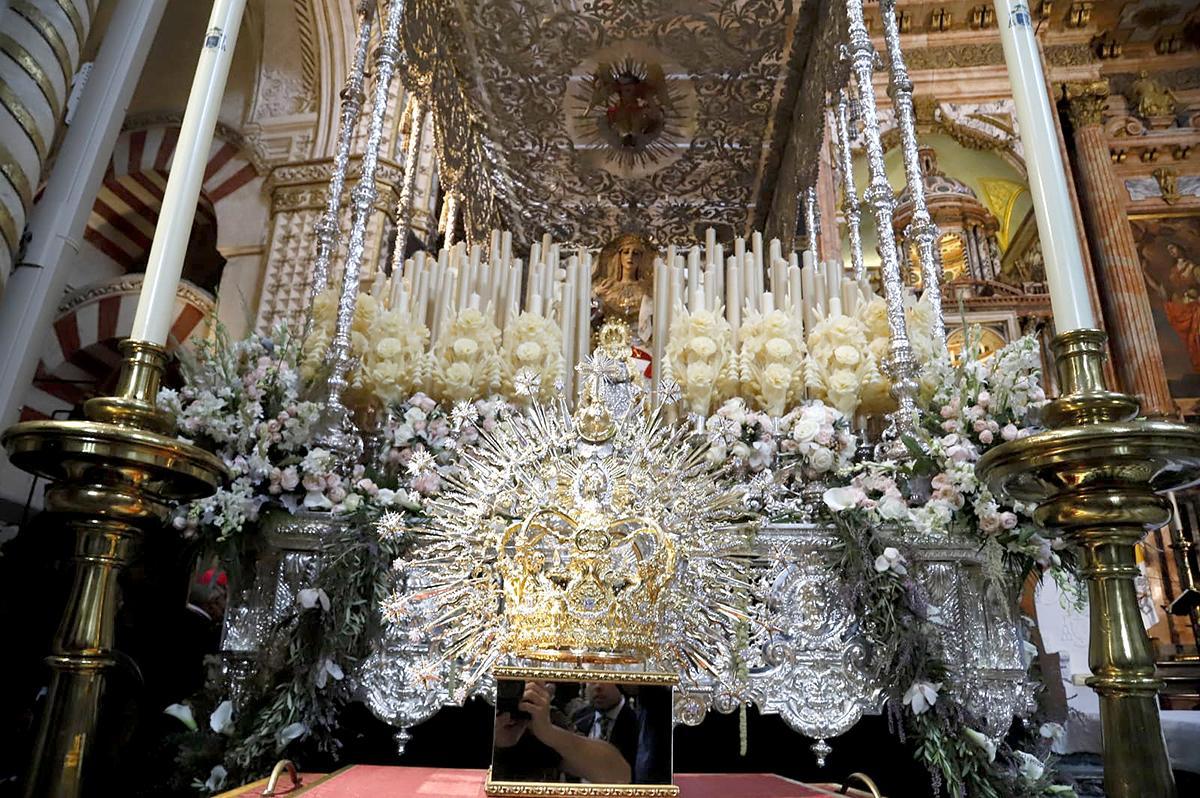 Imágenes de la coronación canónica de la Virgen de la Paz