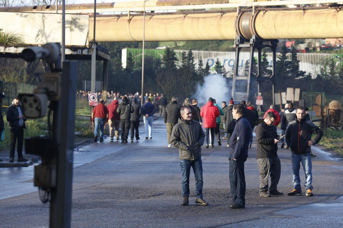 La huelga de la industria auxiliar asturiana, en imágenes