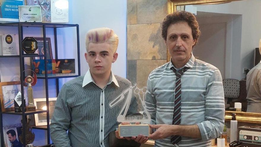 El peluquero cordobés José Rújula, premiado en el evento Barberland