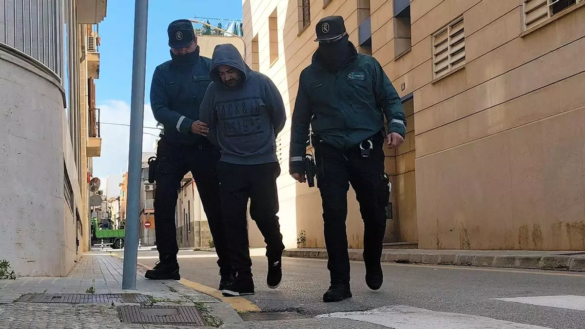 Más de 1.300 personas piden en Facebook "libertad" para el hombre que mató a martillazos a su hermano