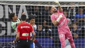 Un Espanyol negat voreja la tragèdia