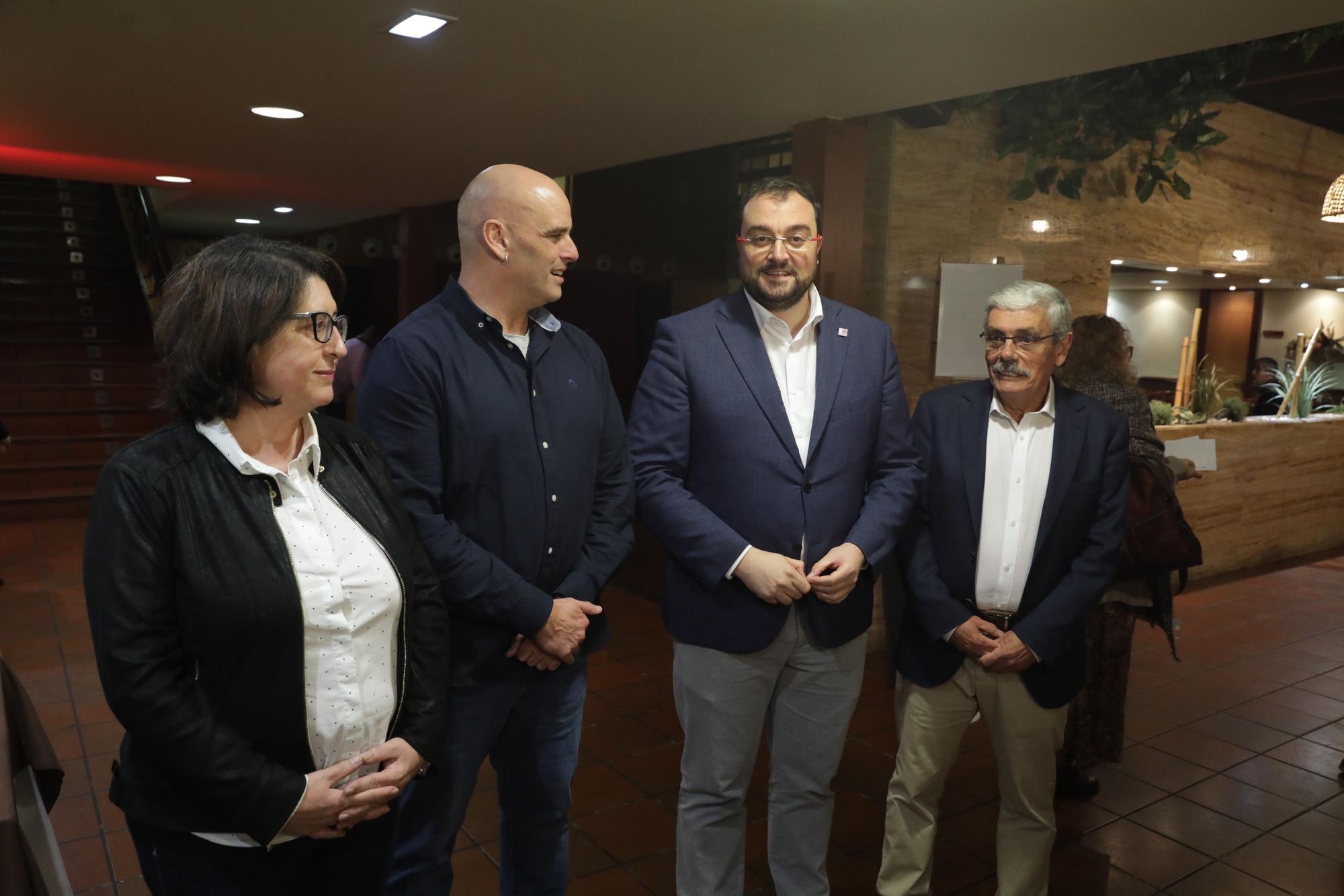 En imágenes: El PSOE de Gijón exhibe unidad en su cena de Navidad