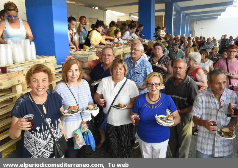 Torrà de la sardina en el Grao