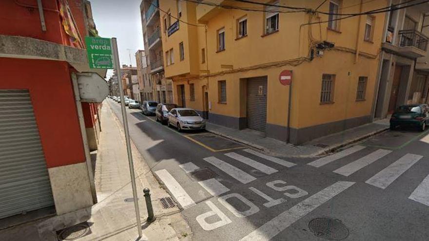 Cruïlla dels carrers Oliva i Pujades.