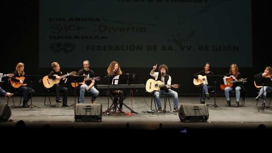 Mar de Niebla recoge el premio &quot;Solidaridad&quot; de la FAV