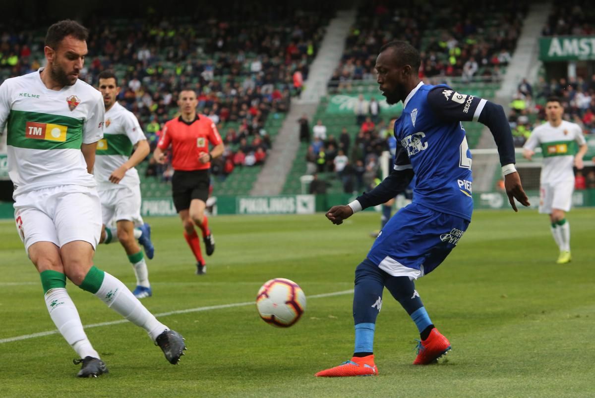 Las imágenes del Elche-Córdoba C.F.