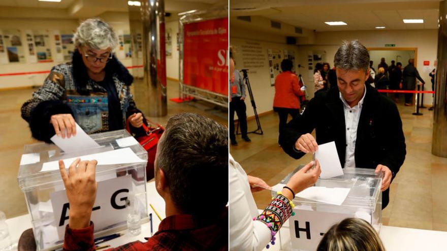 Ana González y José Ramón Tuero, votando en las elecciones del PSOE.