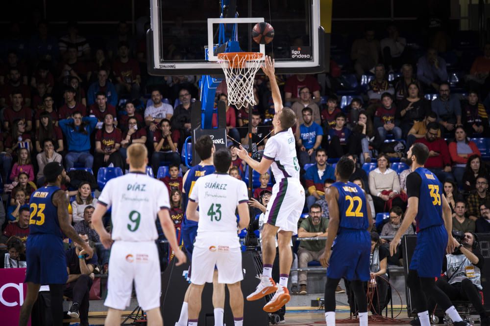 Partido del Barcelona y el Unicaja en el Palau.